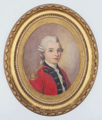 portrait d'un homme en manteau rouge et cravate noire