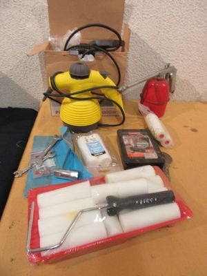 Lot D'Outillage Peinture, Forets, Etc .