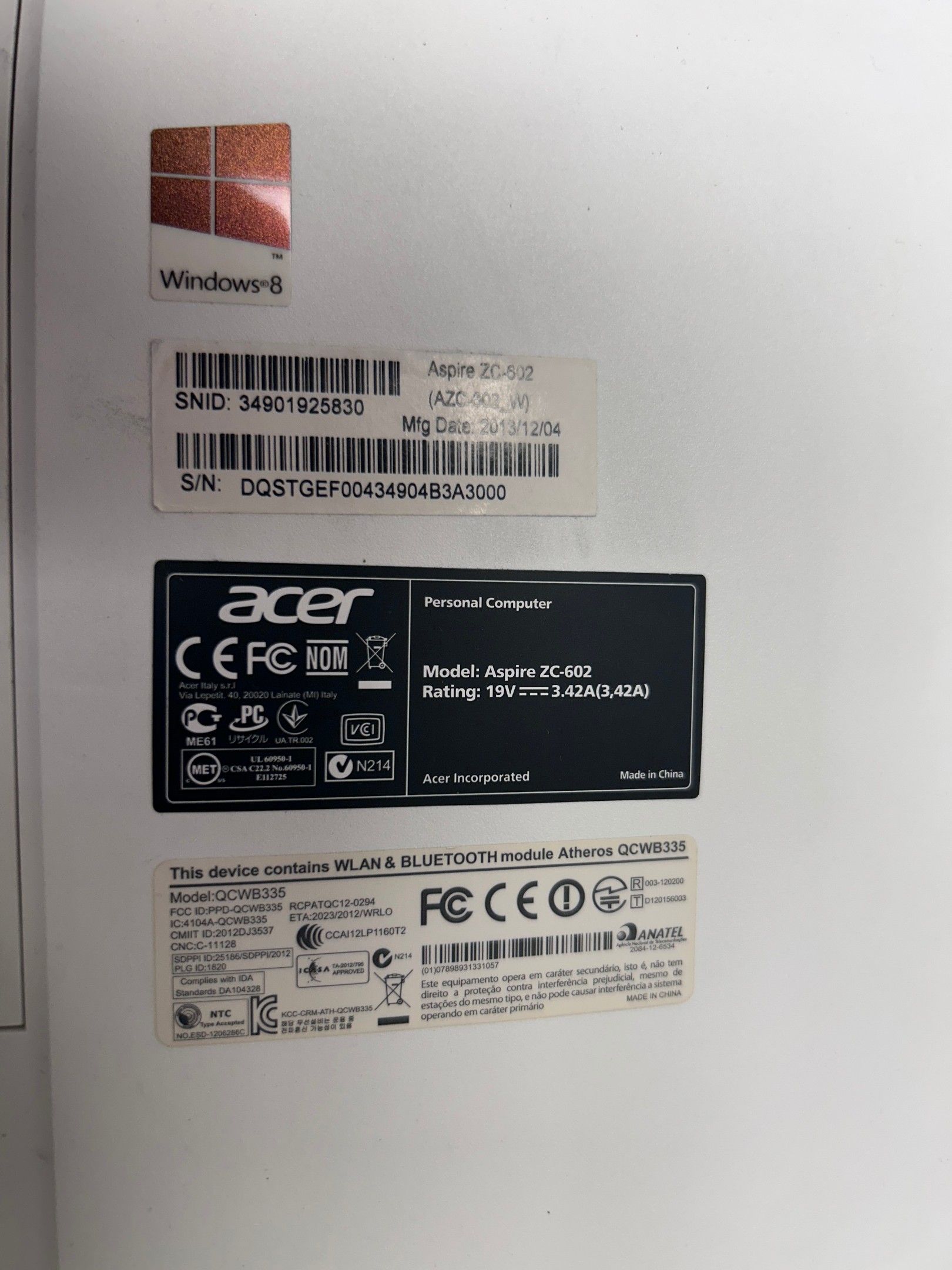 - 1 ordinateur ACER Aspire ZC-602 Intel Inside + clavier + s…