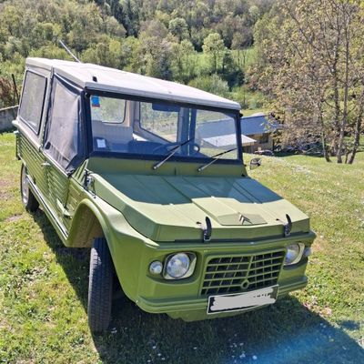 CITROEN Méhari, année 1977, 4 places, équipée d'un hard top,…