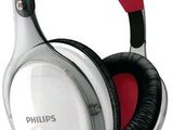 un casque Philips avec un cordon rouge et des écouteurs blancs