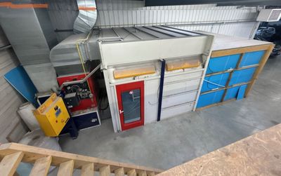 1 demie cabine de peinture OMNIA modèle DIAMANT série C0F092…