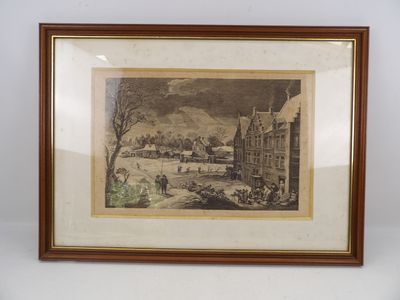 une photo encadrée représentant une scène de village avec une calèche