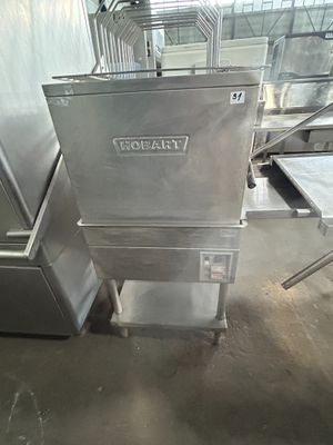 l'image d'une machine installée dans une pièce