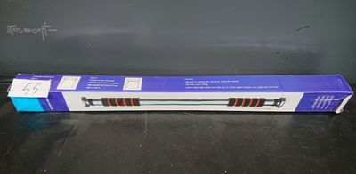 Barre pour traction , extensible , noir- NEUF (à retirer sur…