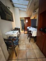 Mobilier de restaurant : tables, banquettes, chaises (photo 2)