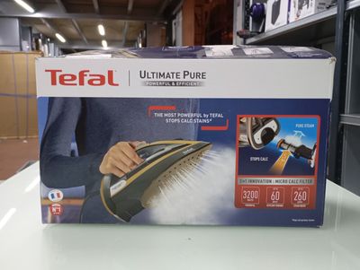 a box that has a hair brush inside of it