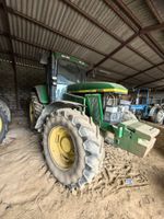 Tracteur JOHN DEERE 7710 -SERIE 7010 - Production 1997 - 200… (photo 3)