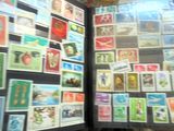 un livre avec beaucoup de timbres