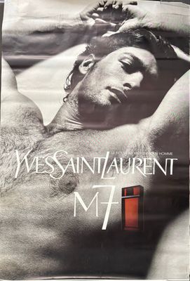 une publicité pour le parfum pour homme d'Yves Saint Laurent