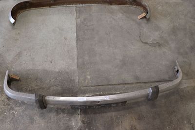 a picture of a bumper that is in a garage