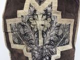 an image of a piece of cloth with a design on it