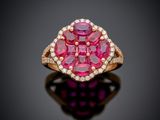 une bague en tourmaline rose et diamant