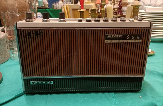 Transistor ancien Grundig