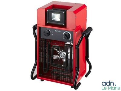 une image représentant un radiateur portable rouge posé sur un fond blanc