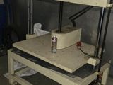 a machine that is sitting in a garage
