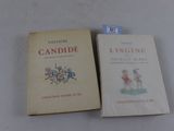 deux livres posés l'un à côté de l'autre sur une table