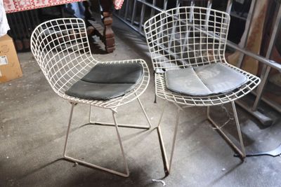 Dans le gout d'Harry BERTOIA Paire de chaises dans le gout d… - Photo 1