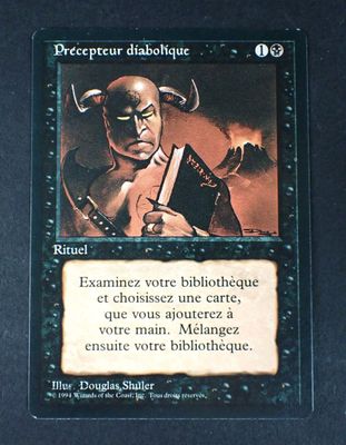 un gros plan sur une carte représentant un homme tenant un livre