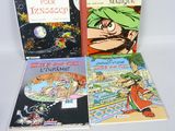 trois livres pour enfants posés sur une surface blanche, sur fond blanc