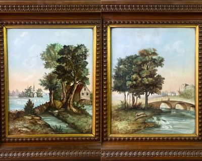 deux tableaux représentant une rivière et un pont, dans un cadre en bois