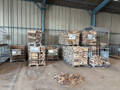 Lot comprenant : - Photo 1