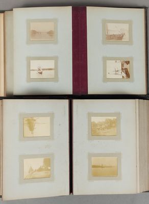 Deux albums de photographies anciennes, dont : Italie (Pise,… - Photo 1