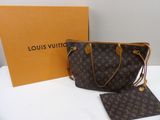 Sac Louis Vuitton Monogram avec pochette assortie