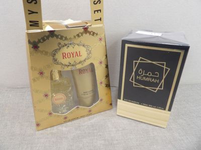 deux flacons de parfum « Royal » dans un sac cadeau