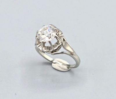 Bague solitaire en or blanc 750°° et platine sertie d'un dia…