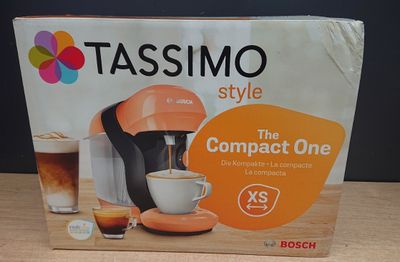 Machine à café multi-boissons automatique - BOSCH TASSIMO TA…