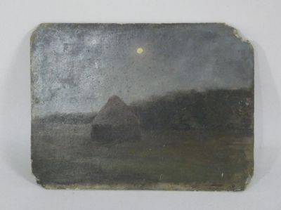 une vieille photo représentant une grange dans un champ, avec la pleine lune dans le ciel