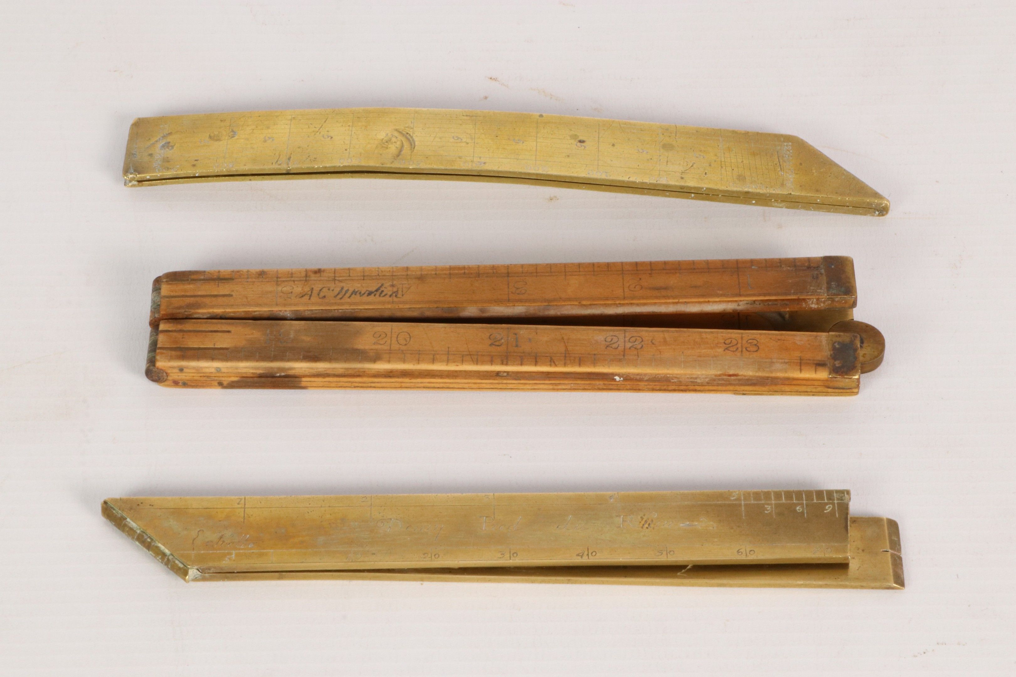 Objets d'art & Curiosités