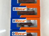trois boîtes de wagons Roco empilées les unes sur les autres