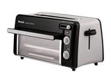 une image d'un grille-pain four sur fond blanc
