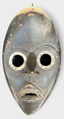 AFRIQUE, CÔTE D'IVOIRE - DAN Masque en bois sculpté et les y…
