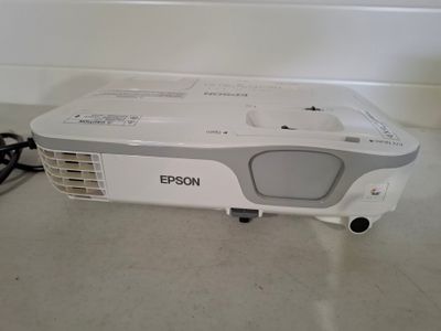 Vidéo-projecteur EPSON Mod. H435B (Occasion, sans télécomman…