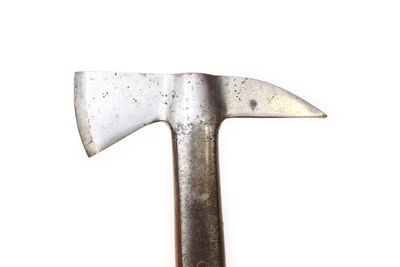 GRANDE BRETAGNE Hache de pompier PERKS modèle H 98 de 1954.