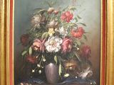 une peinture de fleurs dans un vase sur une table