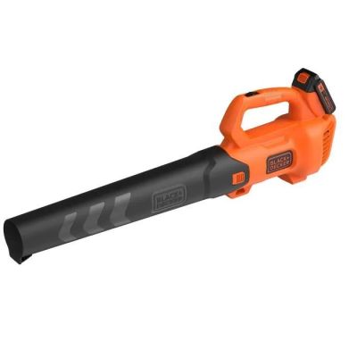 un souffleur de feuilles Black & Decker avec une poignée noire