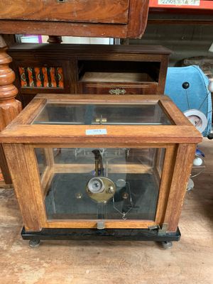 Balance de précision, caisse en bois naturel - Photo 1