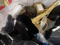 Palette de + de 60 objets divers et variés neufs et occasion… (photo 2)