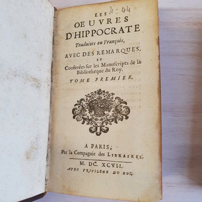 Les Œuvres d'Hippocrate — Édition de 1697 en plein veau