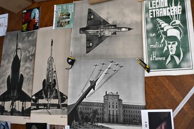 Lot de posters sur l'Armée de l'Air et Légion Etrangère.