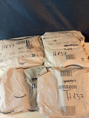 Lot de 4 colis Mystere (Retour Amazon,NPAI, Adresse incomple…