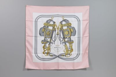 HERMES, Paris. Hugo GRYGKAR. "Brides de Gala". Carré en twill de soie 