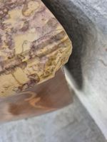 Commode galbée de style Louis XV en placage de bois fruitier… (photo 5)