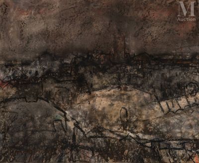 une image représentant un tableau en noir et blanc accroché au mur
