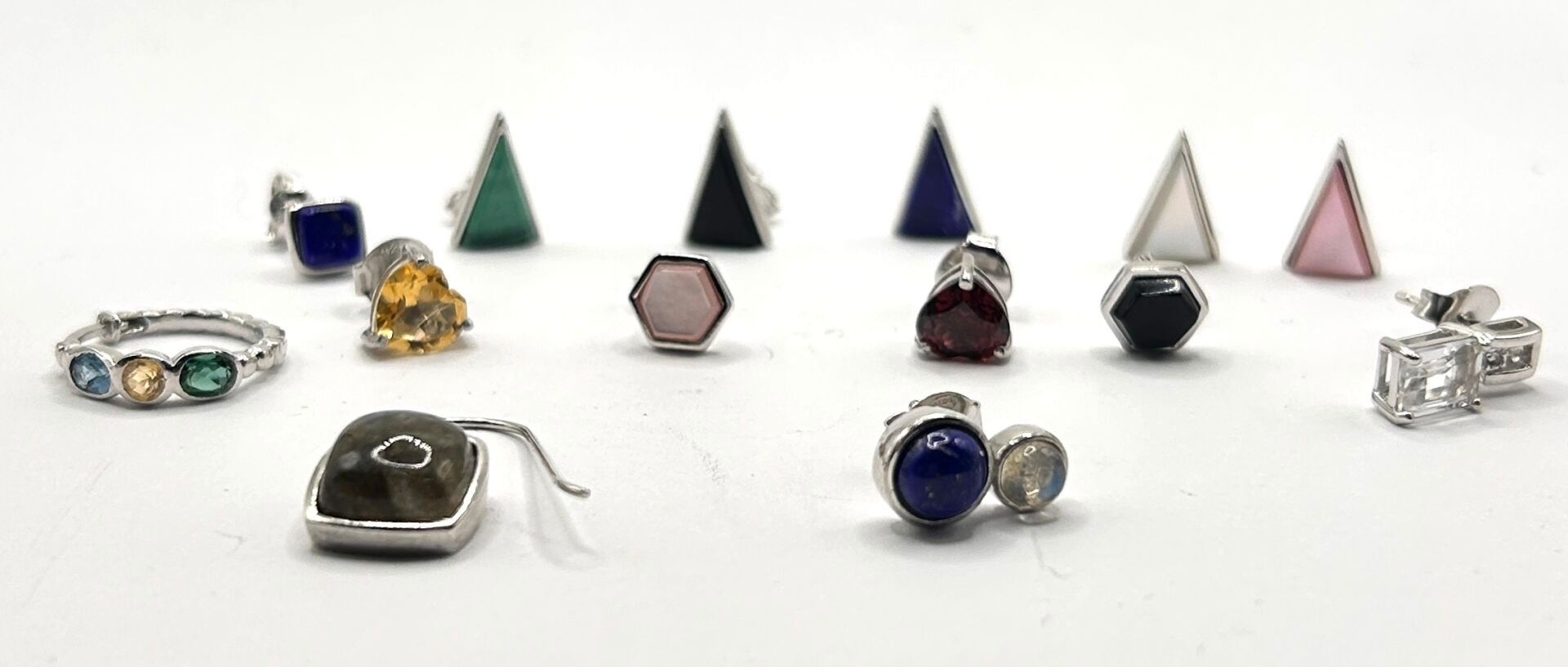 Objets d'art & Curiosités