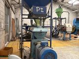 une machine qui se trouve à l'intérieur d'un bâtiment
